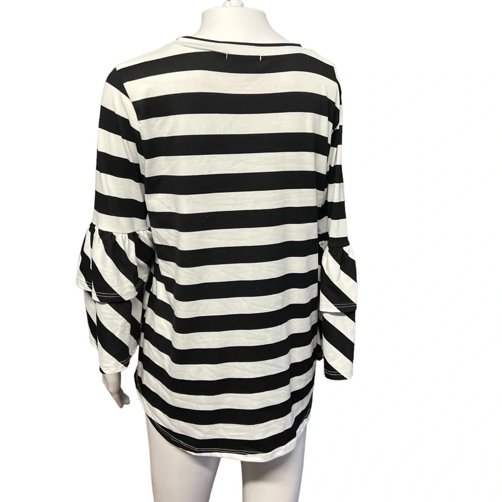 Riah Fashion - Women’s Striped Bell Sleeve Top Sz. SM - Picture 5 of 5